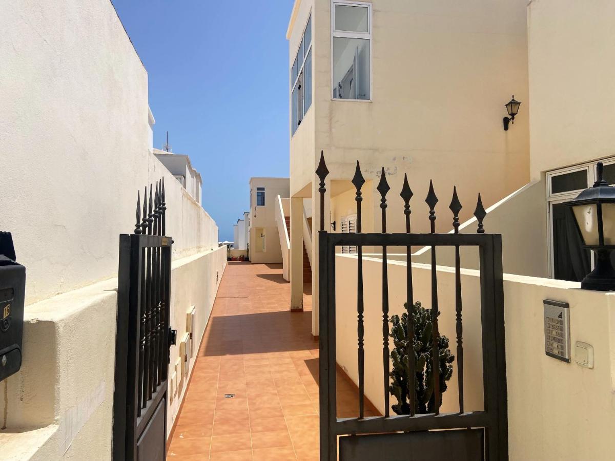 Casa Conchita. Relax, Diversion Y Playa. Playa Honda  Exterior foto